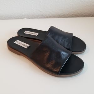 Steve Madden slide sandals. Size 6